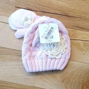 NWT hat and gloves